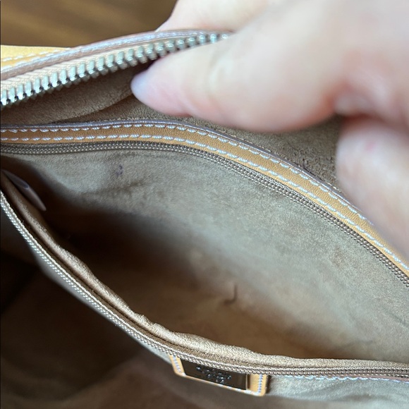 MCM Tan and White Shoulder Bag with COA - Picture 3 of 15